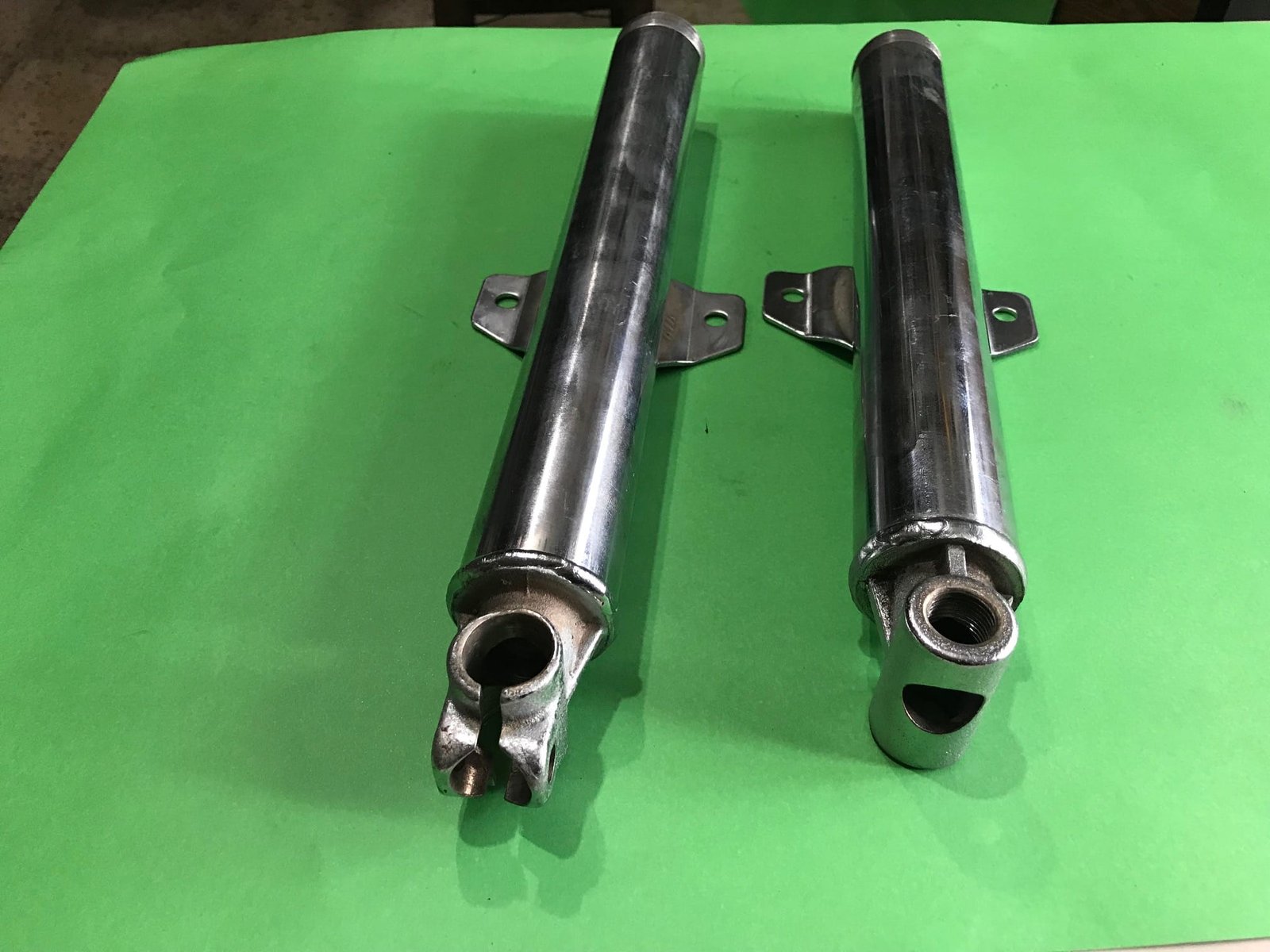 IZH Planet Ön Amortisör Alt Kovanı Takım (Orijinal)