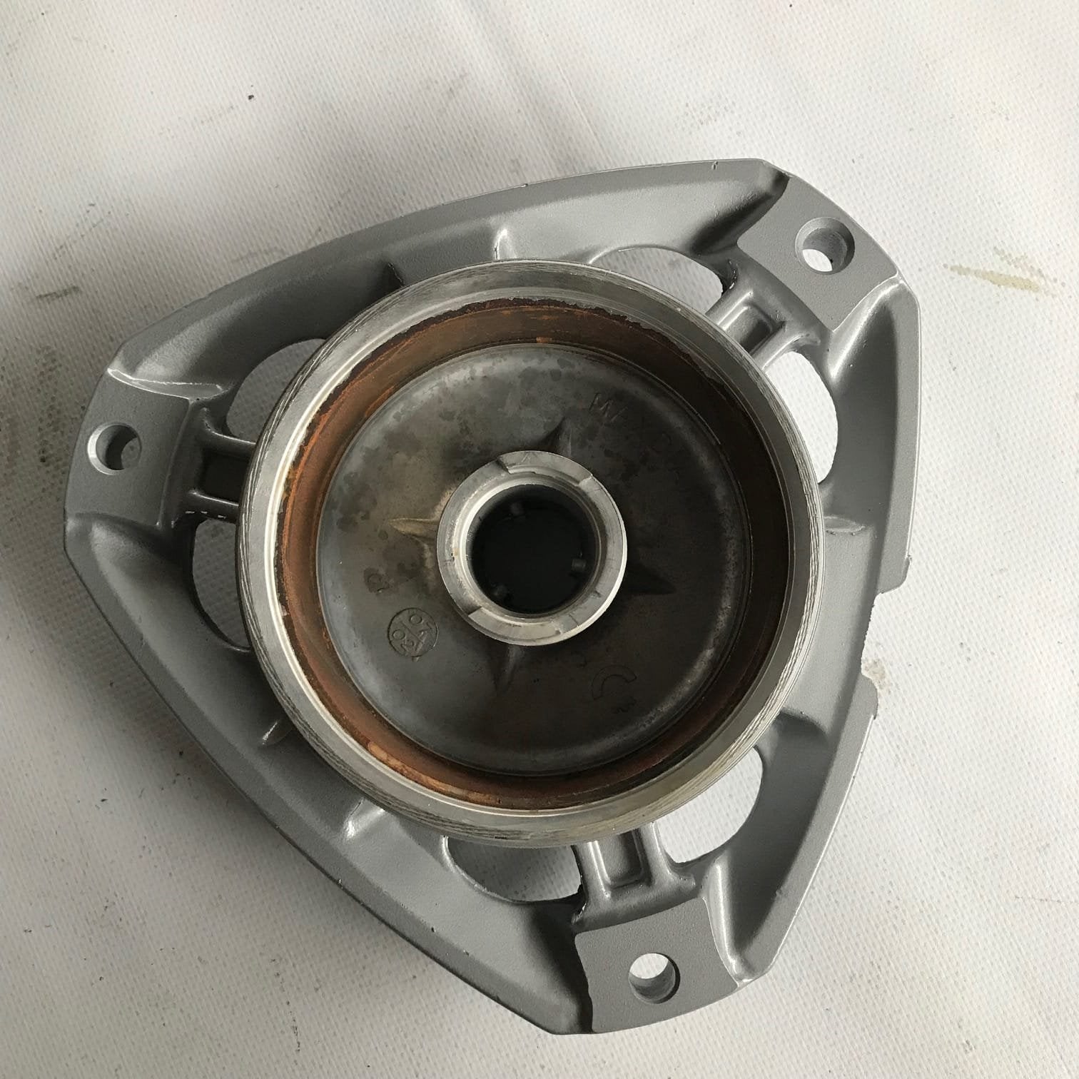 Kinetic Nova Arka Jant Göbeği