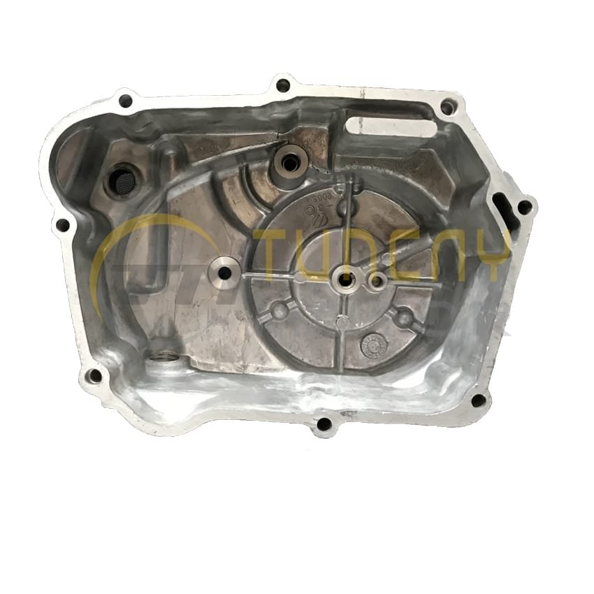 Mondial 100 KH Krank Kutusu Sağ Kapak